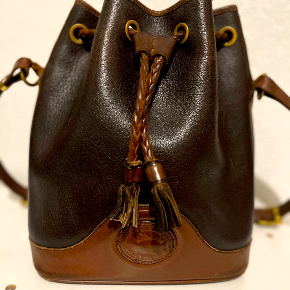 Vintage Dooney & Bourke Bucket
Shoulder Bag